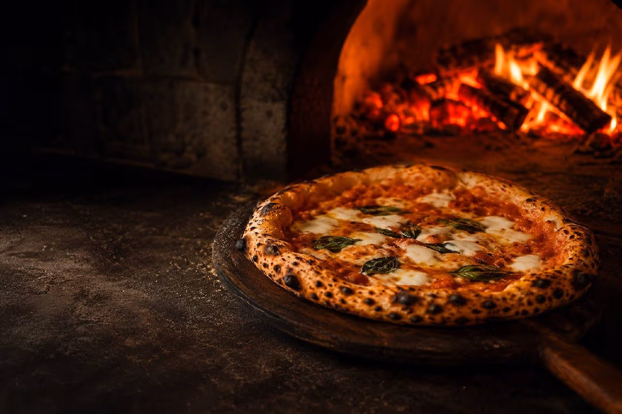 Soho Pizza Bar — Bar